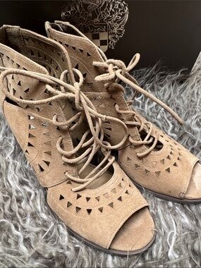 Vince Camuto Lace-Up Cutout Peep-Toe Suede Sandals - Taupe